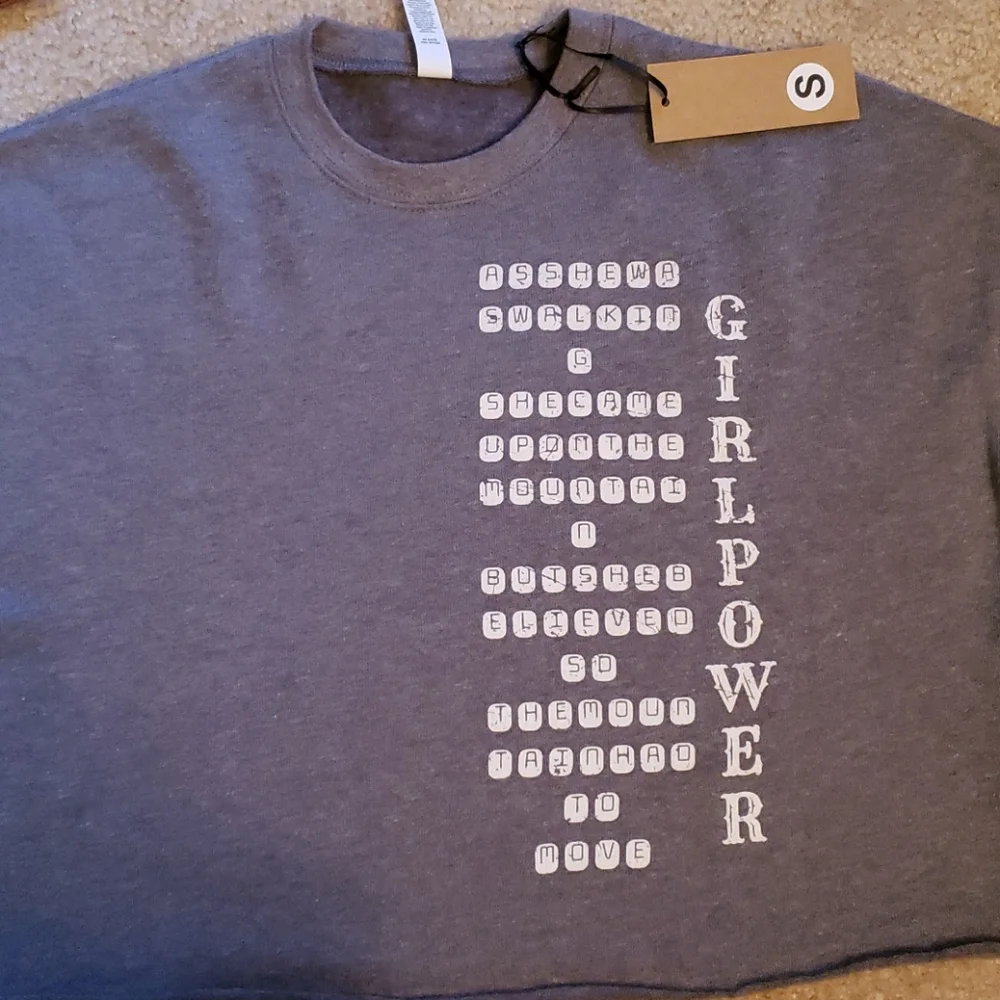 Girlpower Gray crop sweatshirt - Picture 5 of 5